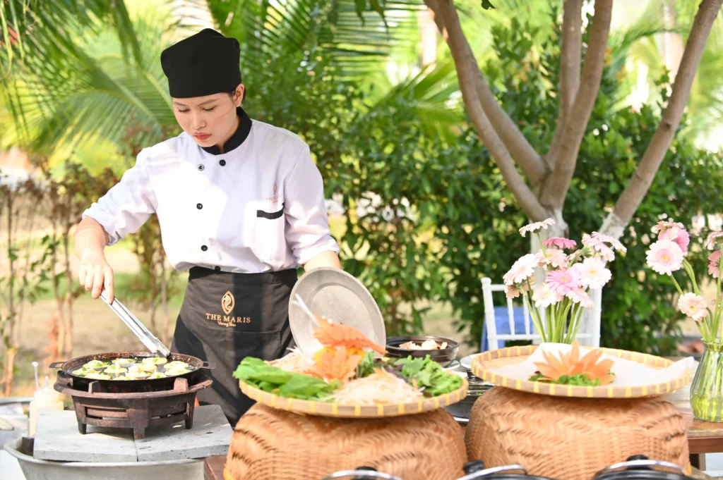 THIÊN ĐƯỜNG ẨM THỰC PHONG PHÚ 1