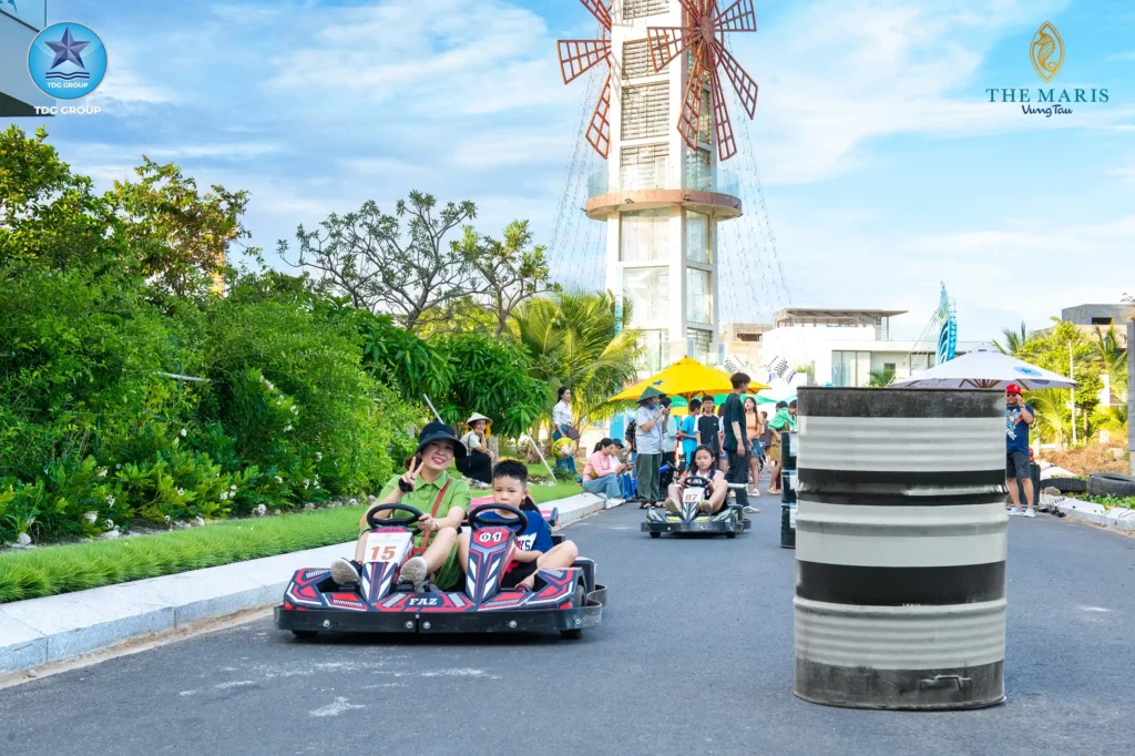 ĐUA XE GO KART